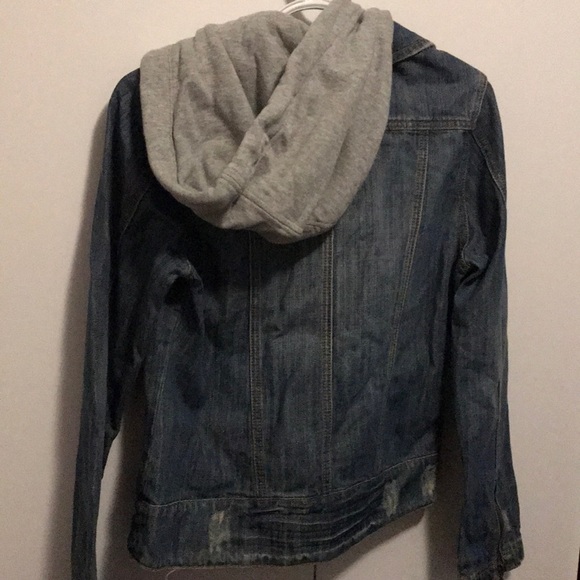Billabong Denim Jacket worn once or twice - Picture 5 of 5